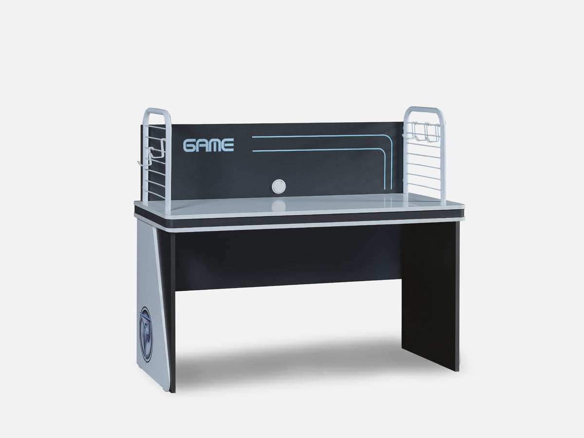 Game Cube Çalışma Masası